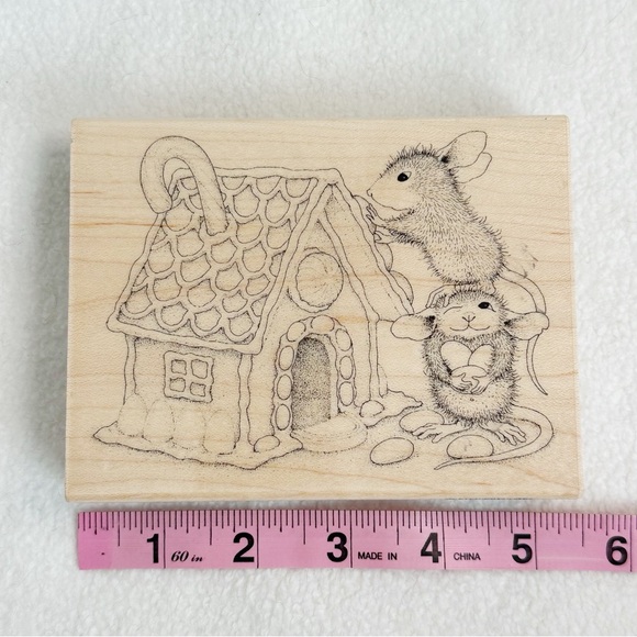 Stampendous NWT Gingerbread House HMR16 Wood Mounted Rubber Stamp - Picture 10 of 16